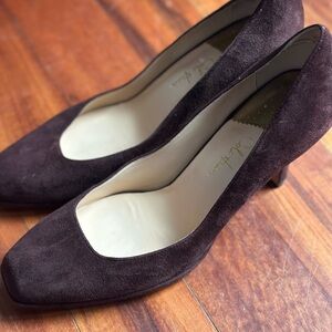 Cole Haan Nike Air Brown Suede Pumps